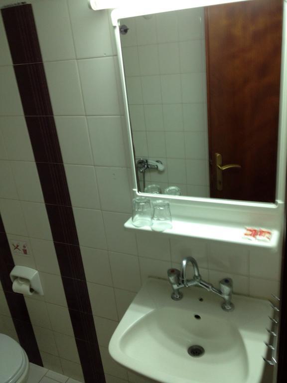 Cavo D' Oro Hotel Nea Moudania Ruang foto